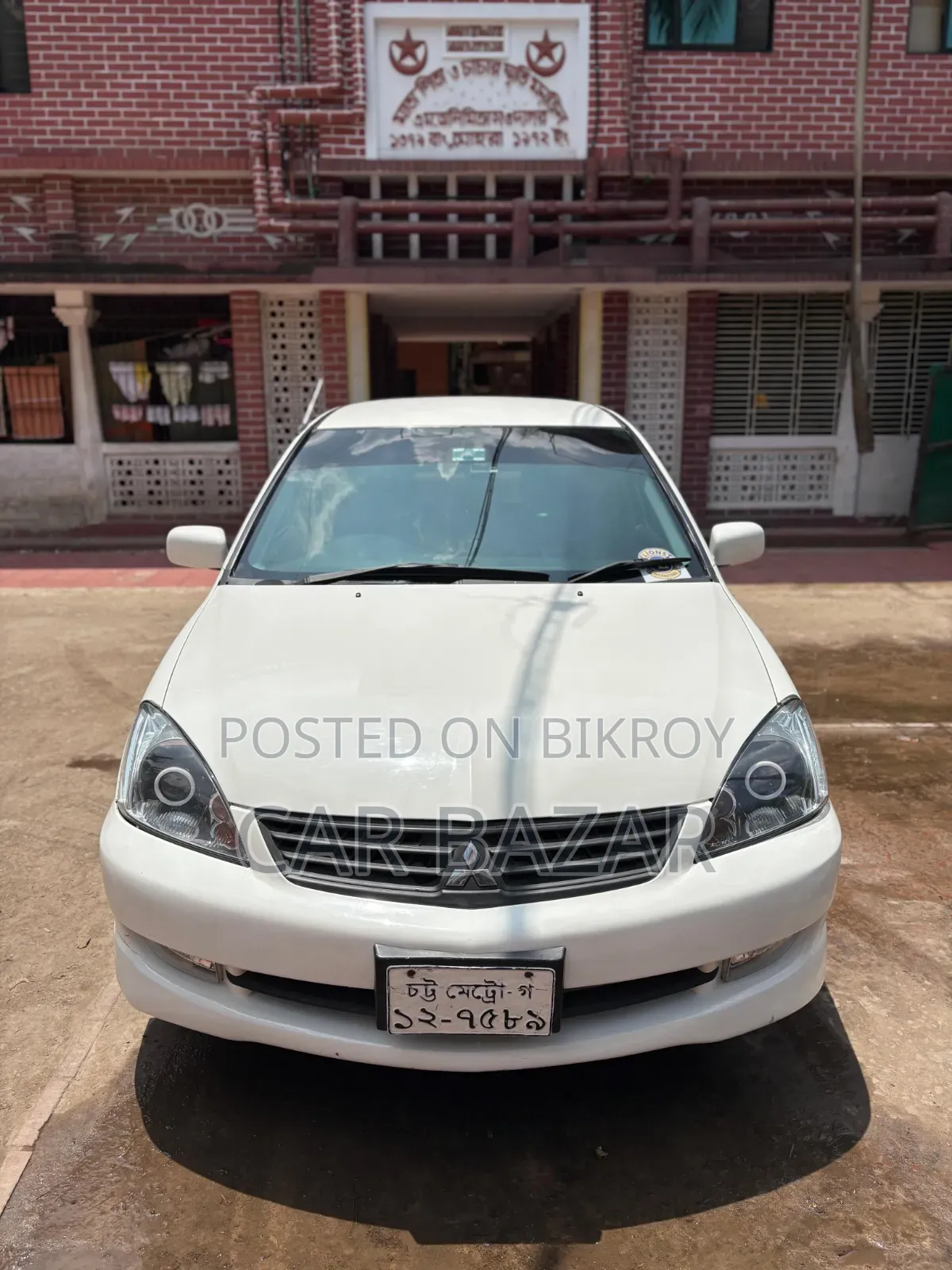 Mitsubishi Lancer 2006 White