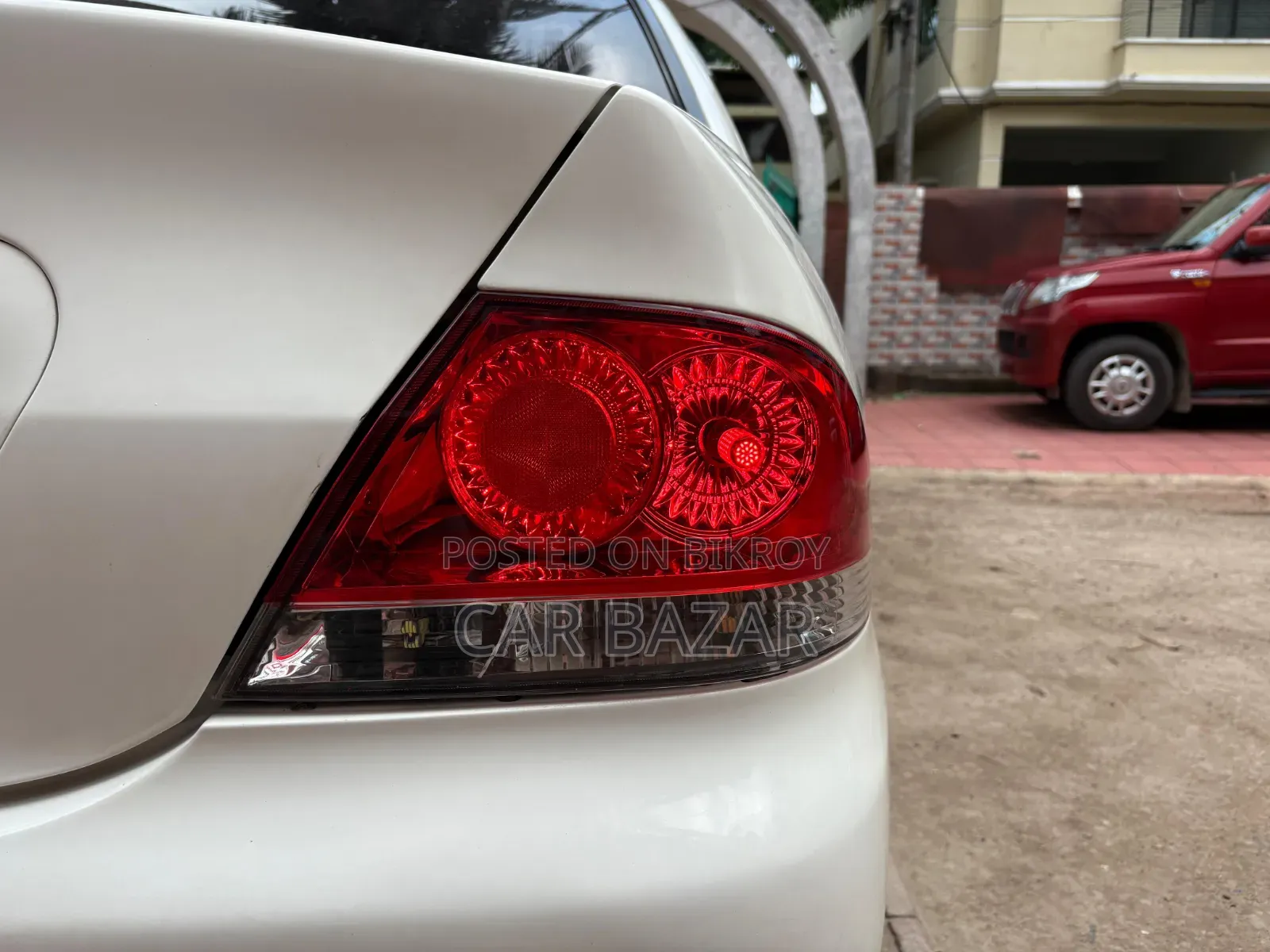 Mitsubishi Lancer 2006 White