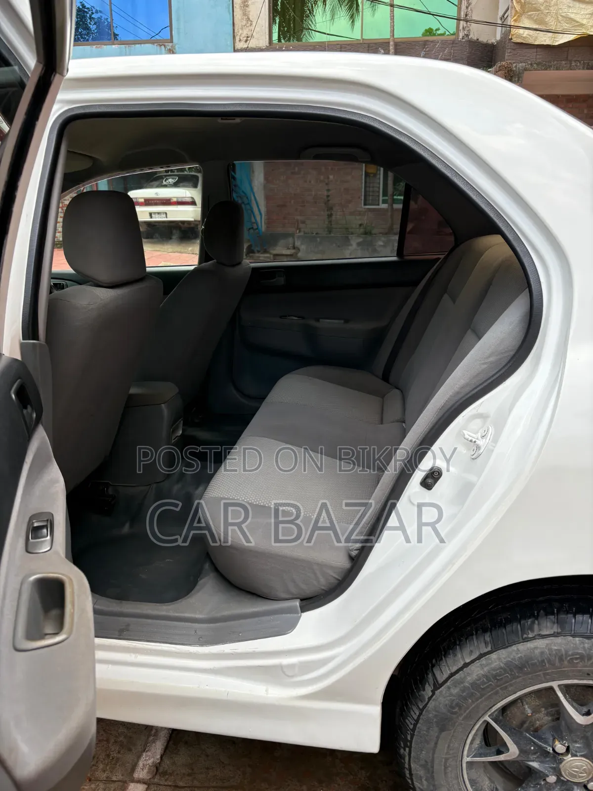 Mitsubishi Lancer 2006 White