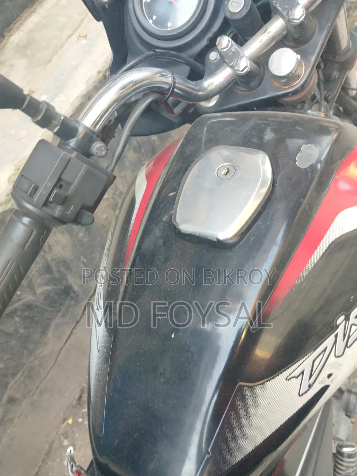 Bajaj Discover 125 2018 Red