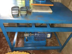 জুতা বানানোর মেশিন