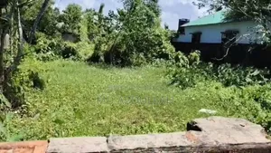 কক্সবাজার শহরের রুমালিয়ারছড়া এলাকায় ৩ গন্ডা জমি বিক্রয় করা হবে।