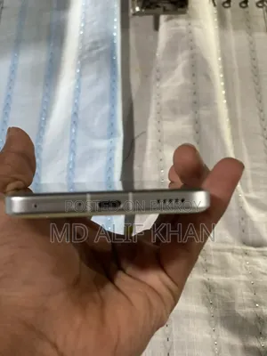 শাওমি রেডমি কে৭০ ২৫৬ জিবি হোয়াইট