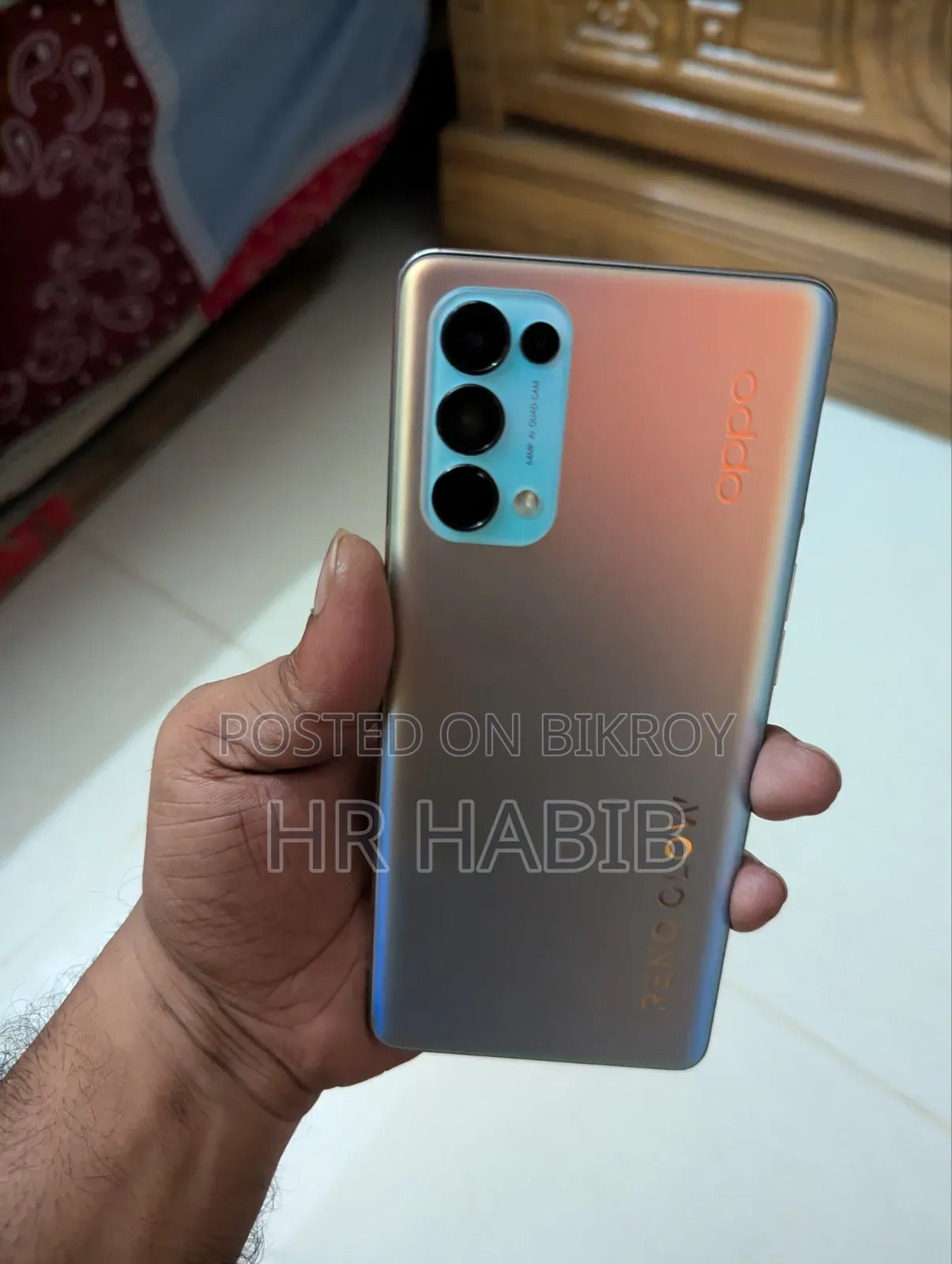 অপো রেনো৫ প্রো ৫জি ২৫৬ জিবি সিলভার