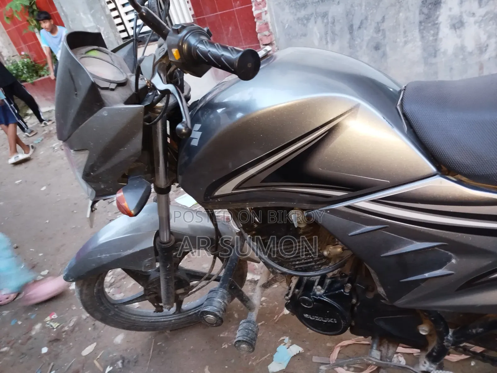 Suzuki Hayate EP 2019 Gray