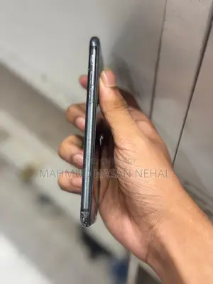 অ্যাপল আইফোন ৭ ৩২ জিবি ব্ল্যাক