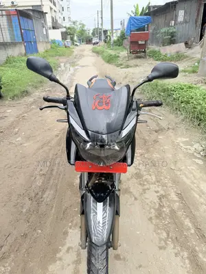 টিভিএস অ্যাপাচে আরটিআর ১৬০ টুভি ২০২০ ব্ল্যাক
