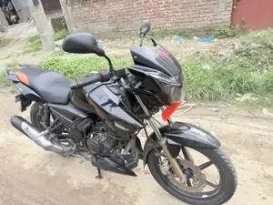 টিভিএস অ্যাপাচে আরটিআর ১৬০ টুভি ২০২০ ব্ল্যাক