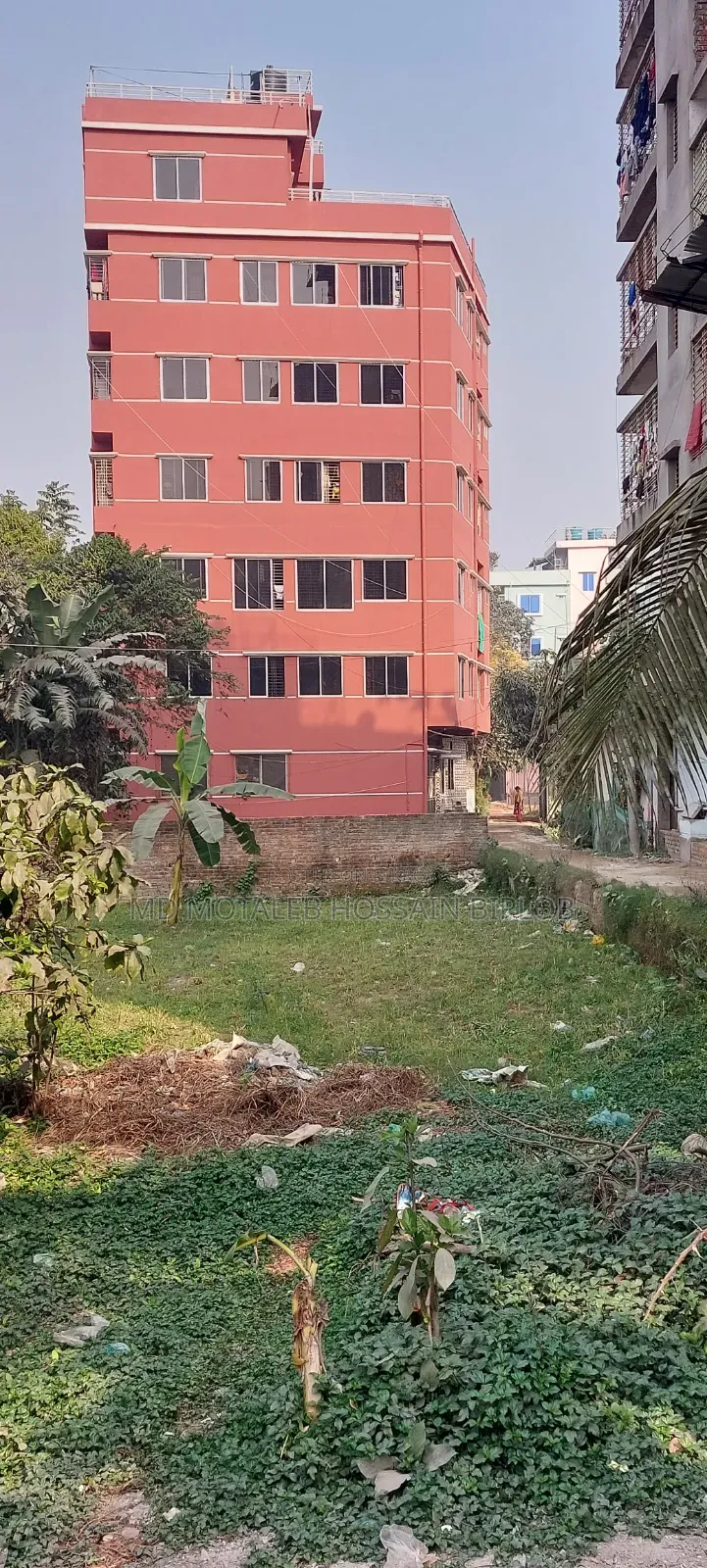 কেরানীগঞ্জের ইজান মঞ্জিলে সাজানো ৪ বেডরুমের বাসা বিক্রয়ের জন্য