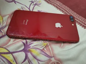 iPhone 8 Plus Display