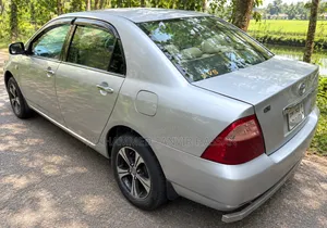 Toyota Corolla Sedan 2005 Silver