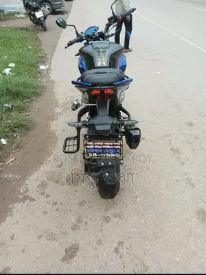 Hero Dash 125 ২০২৫ নীল