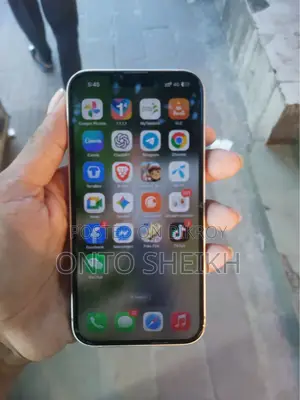 Apple iPhone 13 128 GB White