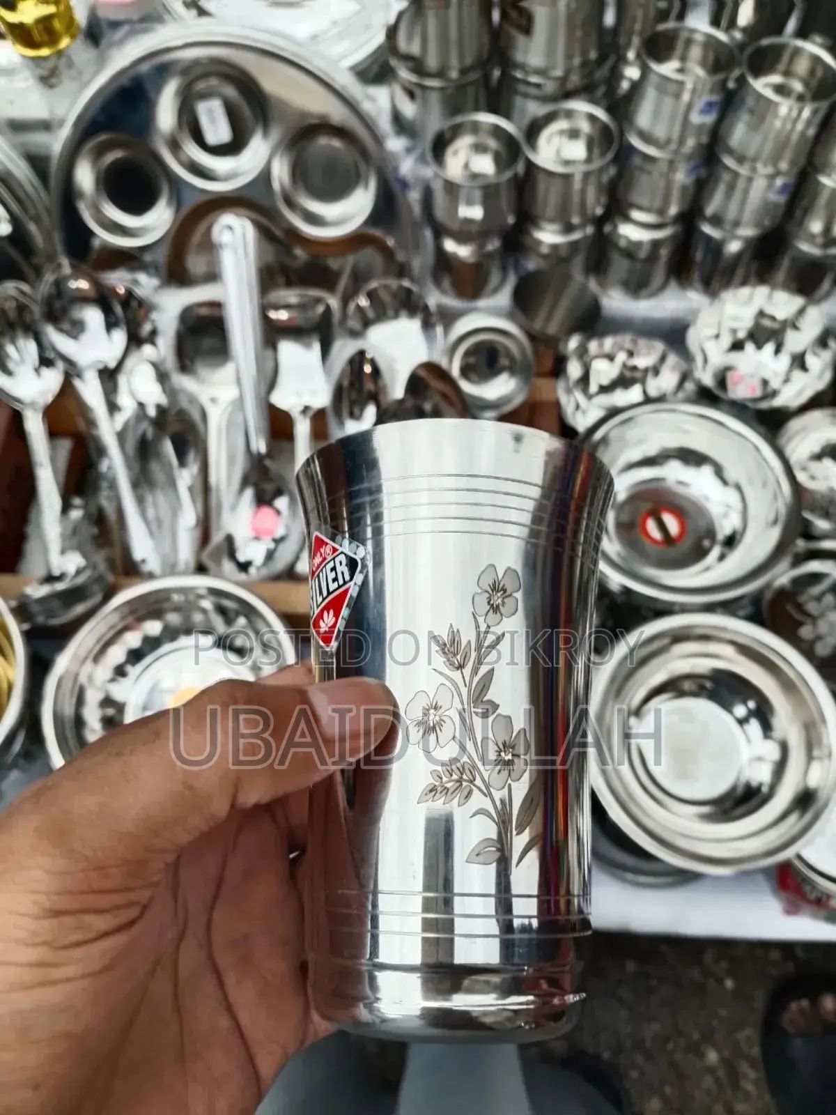 সম্পূর্ণ সিলভারের প্রিমিয়াম কোয়ালিটি স্টেইনলেস গ্লাস। সিলভার গ্লাস