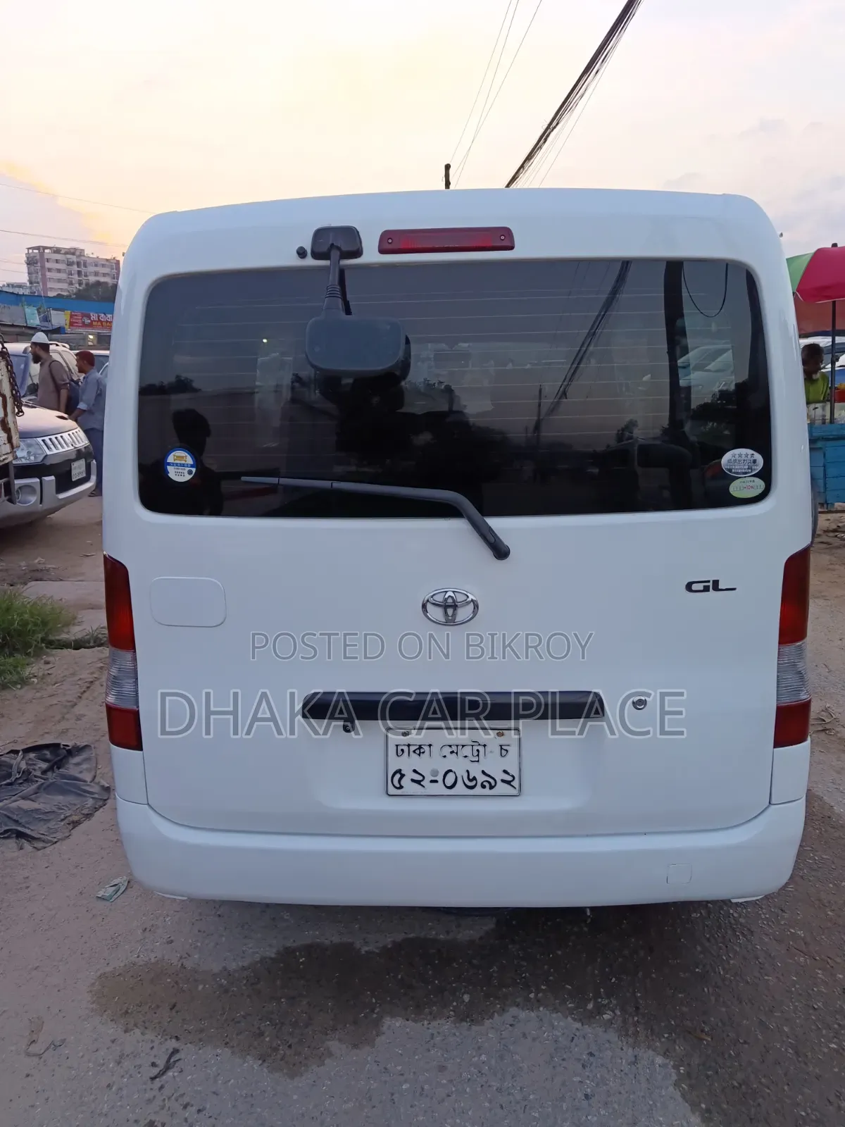 Toyota Noah 2011 White