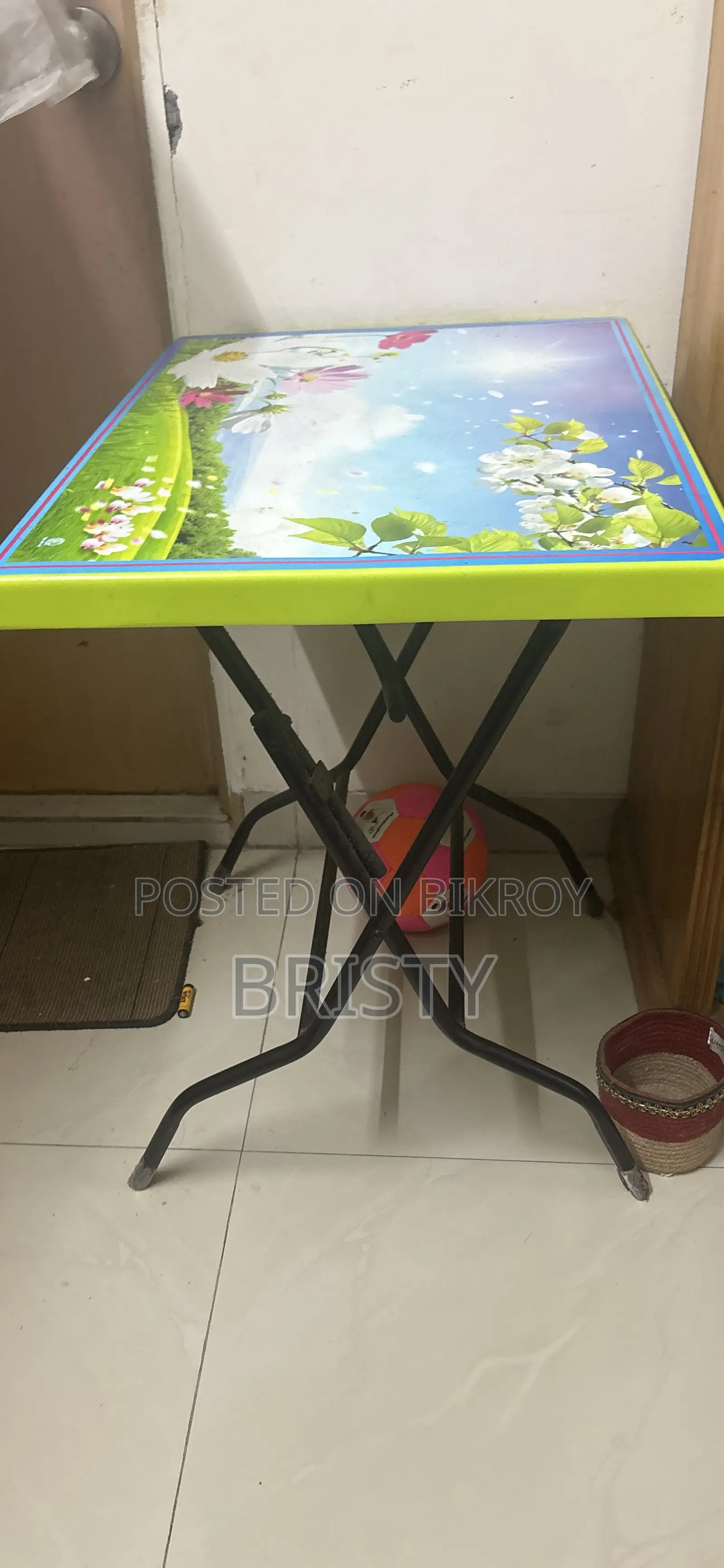 Arefel Table for Eating or Study