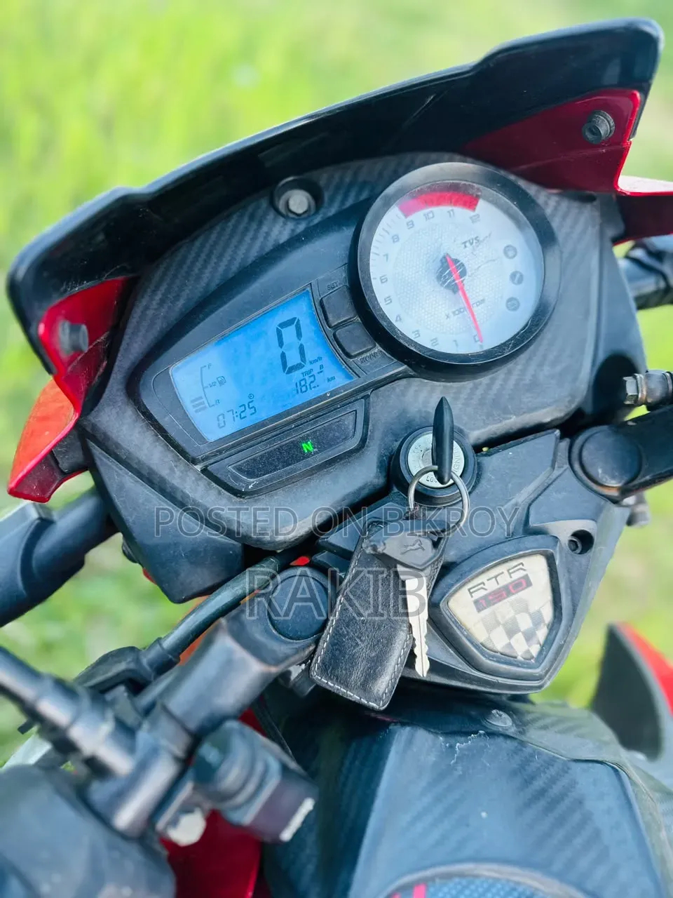 TVS Apache RTR 160 2V 2016 Red