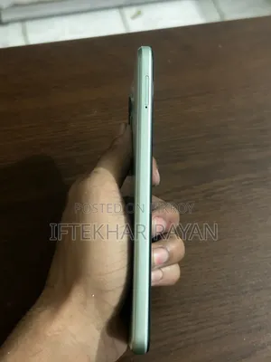 সিম্ফনি জেড৪২ প্রো ৬৪ জিবি সাদা