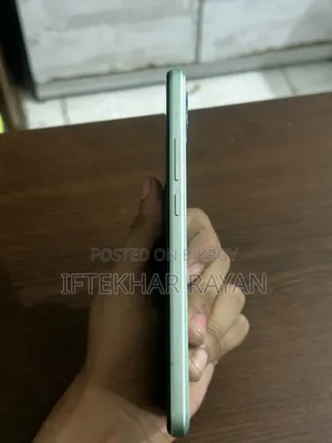 সিম্ফনি জেড৪২ প্রো ৬৪ জিবি সাদা