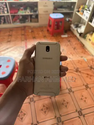 Samsung Galaxy J7 Pro 64 GB Gray