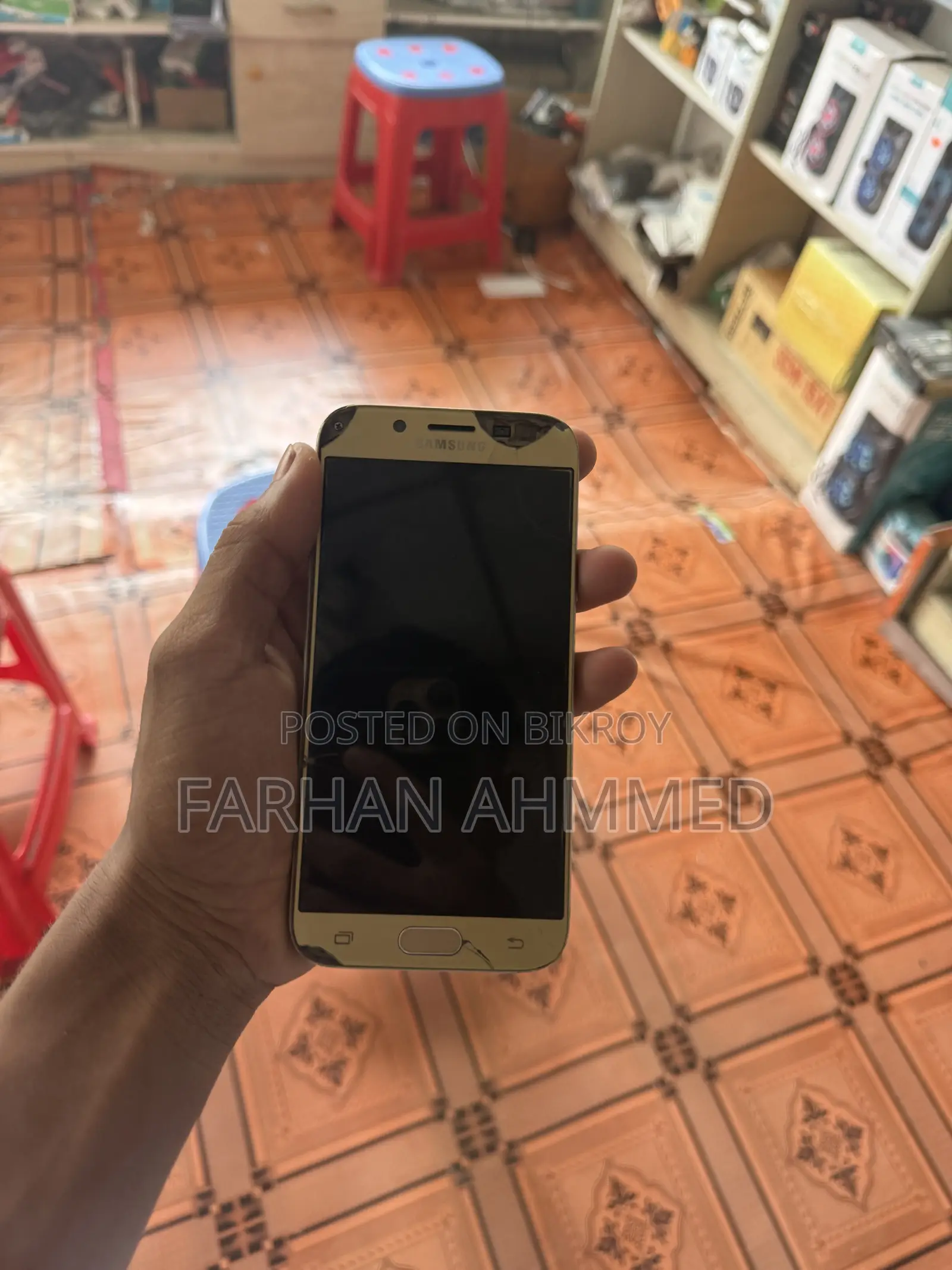 Samsung Galaxy J7 Pro 64 GB Gray