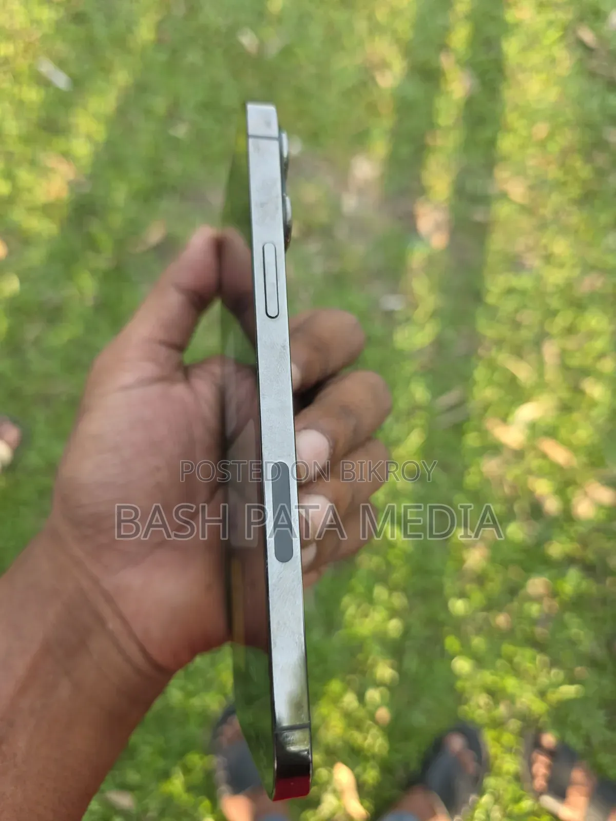 অ্যাপল আইফোন ১৩ প্রো ম্যাক্স ২৫৬ জিবি ব্লু