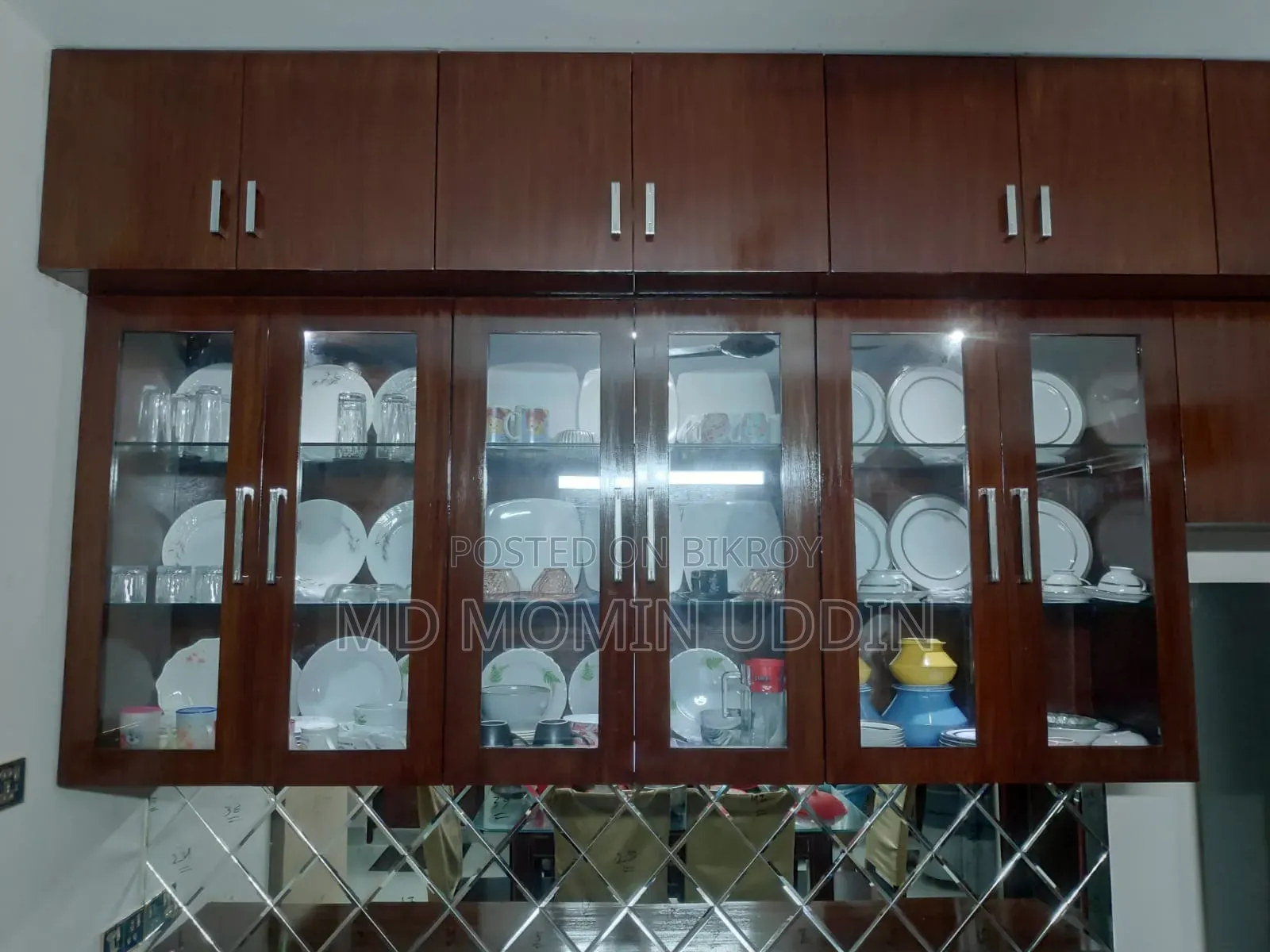 গোল্ডেন প্যালেস, বাড্ডায় আসবাবপত্রসহ ৪ বেডরুমের অ্যাপার্টমেন্ট বিক্রয়