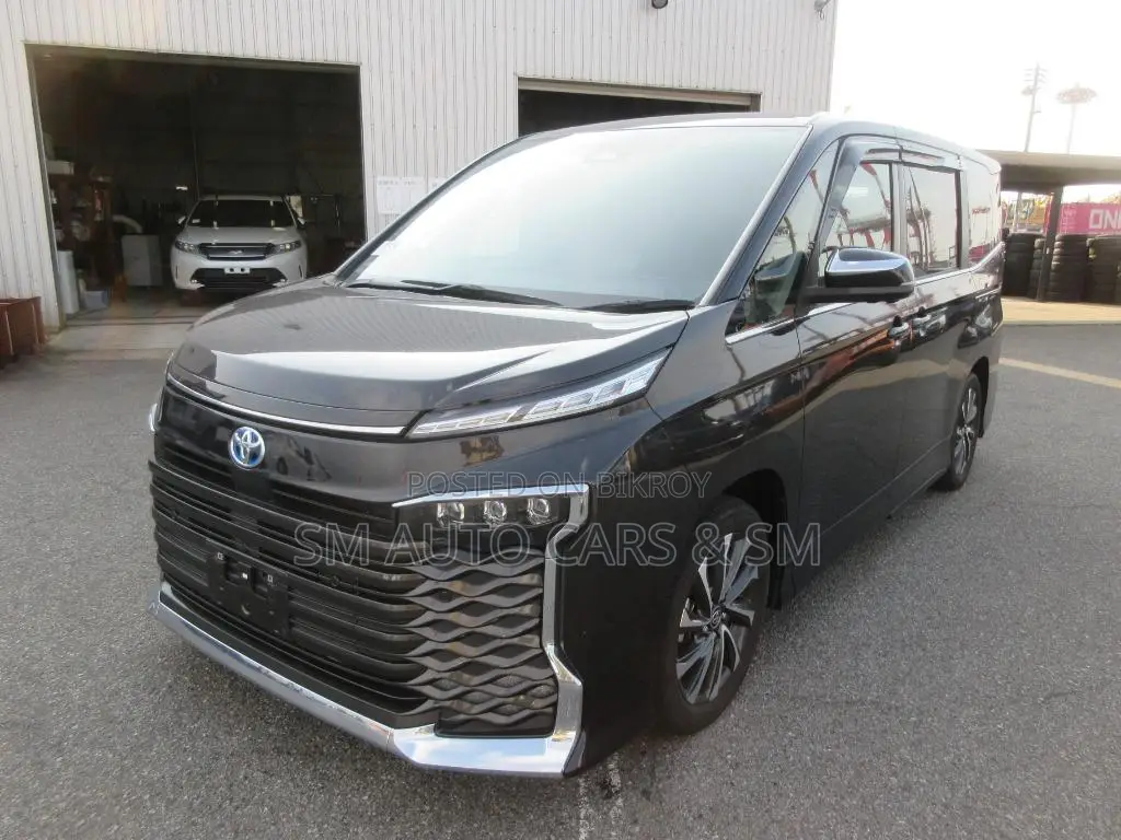 Toyota Voxy Hybrid S-Z 2WD 7-Seater 2023 Black