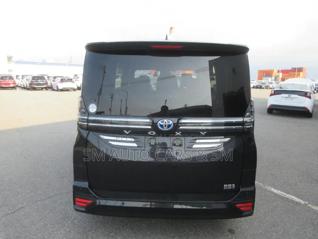 Toyota Voxy Hybrid S-Z 2WD 7-Seater 2023 Black
