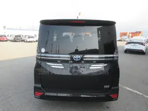 Toyota Voxy Hybrid S-Z 2WD 7-Seater 2023 Black
