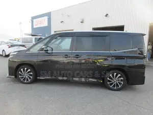 Toyota Voxy Hybrid S-Z 2WD 7-Seater 2023 Black