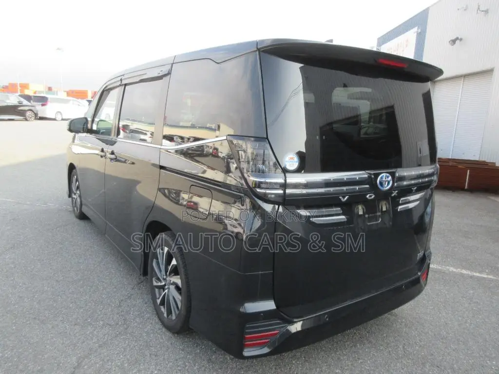 Toyota Voxy Hybrid S-Z 2WD 7-Seater 2023 Black