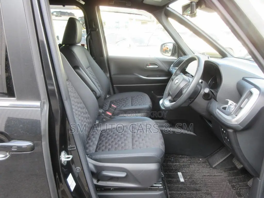 Toyota Voxy Hybrid S-Z 2WD 7-Seater 2023 Black