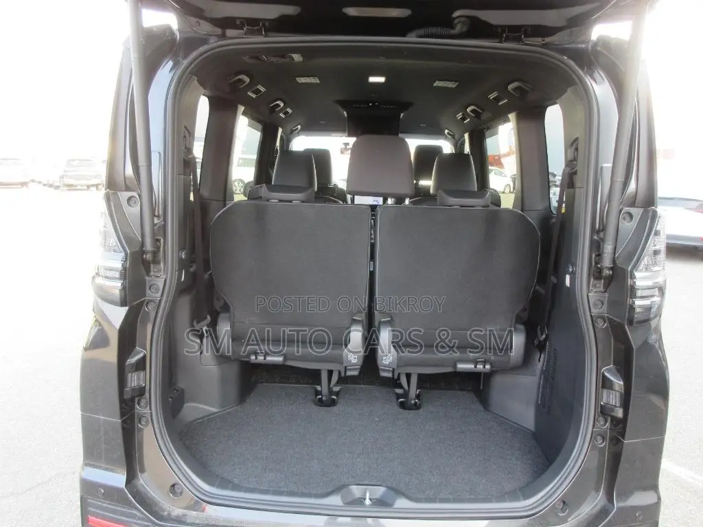 Toyota Voxy Hybrid S-Z 2WD 7-Seater 2023 Black