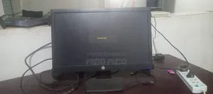 HP V194 Monitor