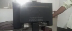 HP V194 Monitor