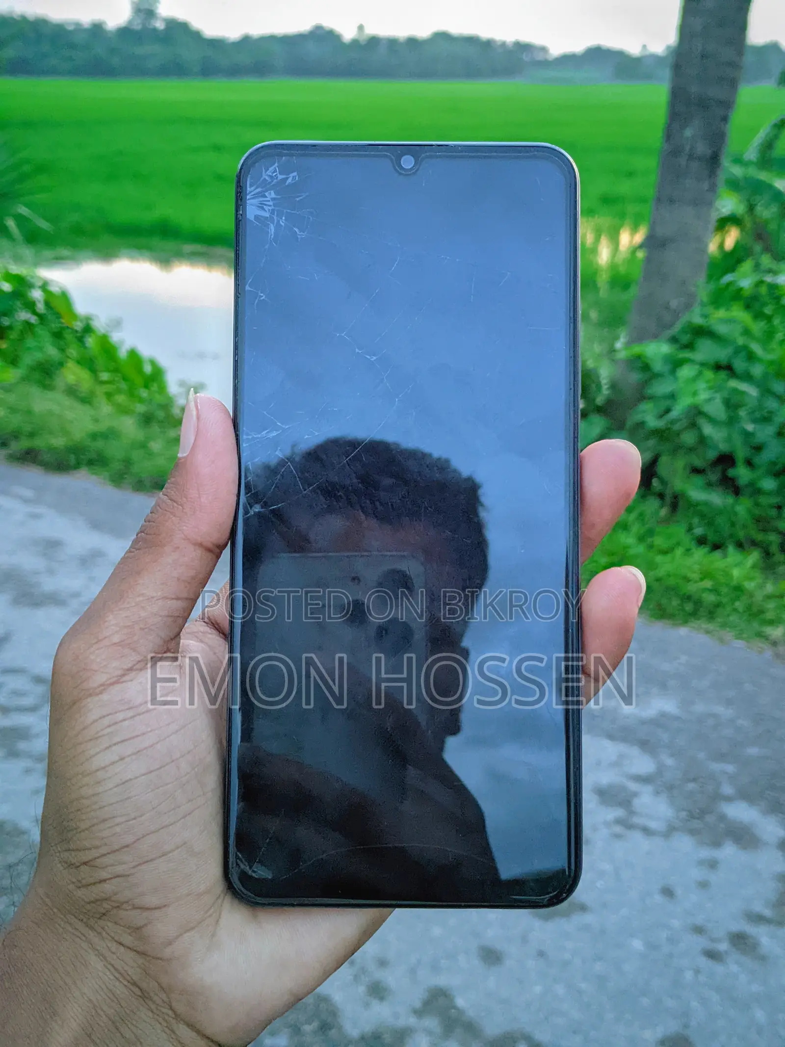 রিয়েলমি নোট ৬০ ১২৮ জিবি কালো