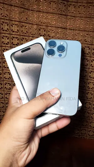 Apple iPhone 15 Pro 128 GB Silver