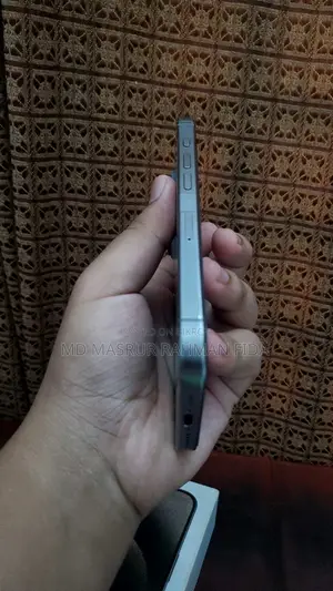 Apple iPhone 15 Pro 128 GB Silver