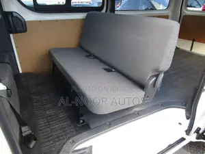 Toyota HiAce 2021 White
