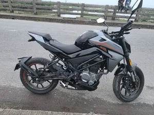 CFMoto 300NK 2025 Black