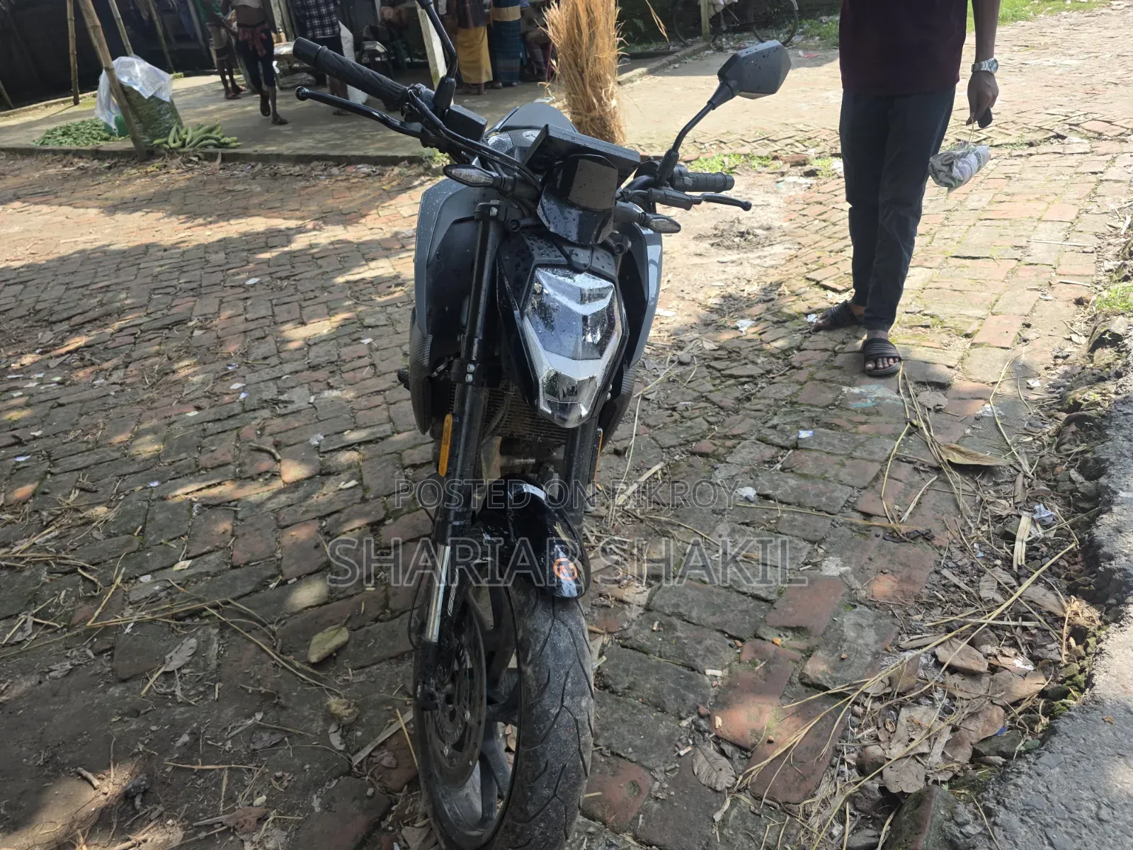 CFMoto 300NK 2025 Black