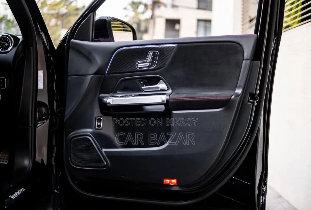 Mercedes-Benz GLB-Class GLB 200 2020 Black