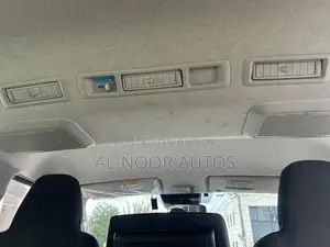 Toyota HiAce 2021 White