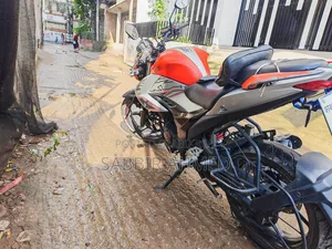 Suzuki Gixxer 2023 Orange