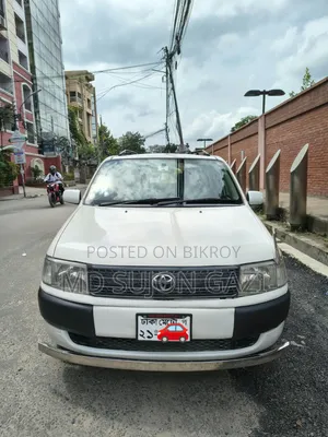 টয়োটা প্রসবক্স ২০০৪ হোয়াইট