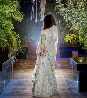 হালকা সি গ্রিন রঙের লেহেঙ্গা