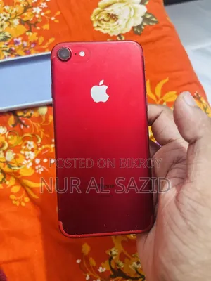 Apple iPhone 7 128 GB Red