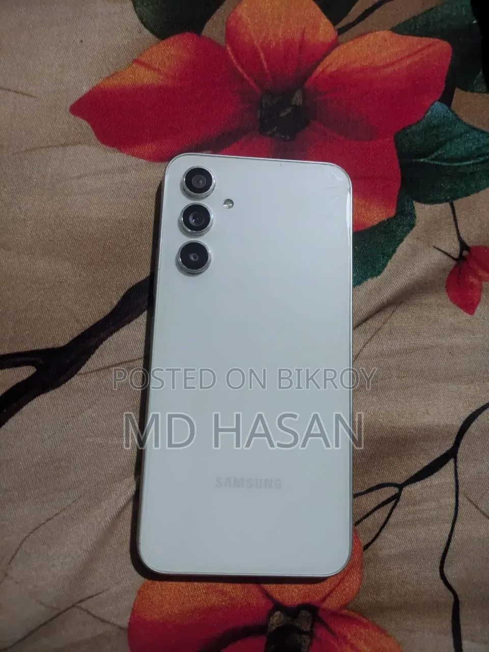 স্যামসাং গ্যালাক্সি এ৫৪ ৫জি ২৫৬ জিবি হোয়াইট