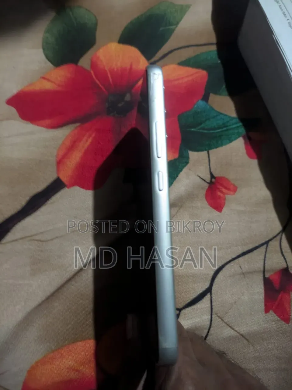 স্যামসাং গ্যালাক্সি এ৫৪ ৫জি ২৫৬ জিবি হোয়াইট